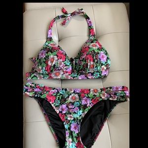 Victoria Secret Bikini Size Large